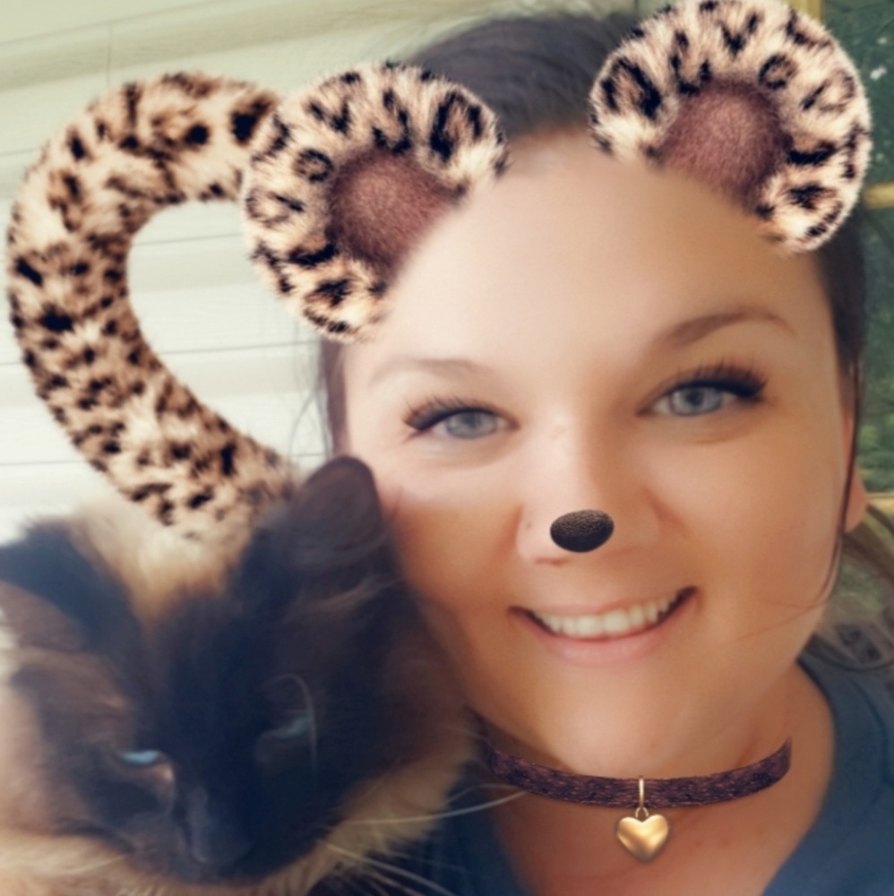 Meet your Posher, Amy